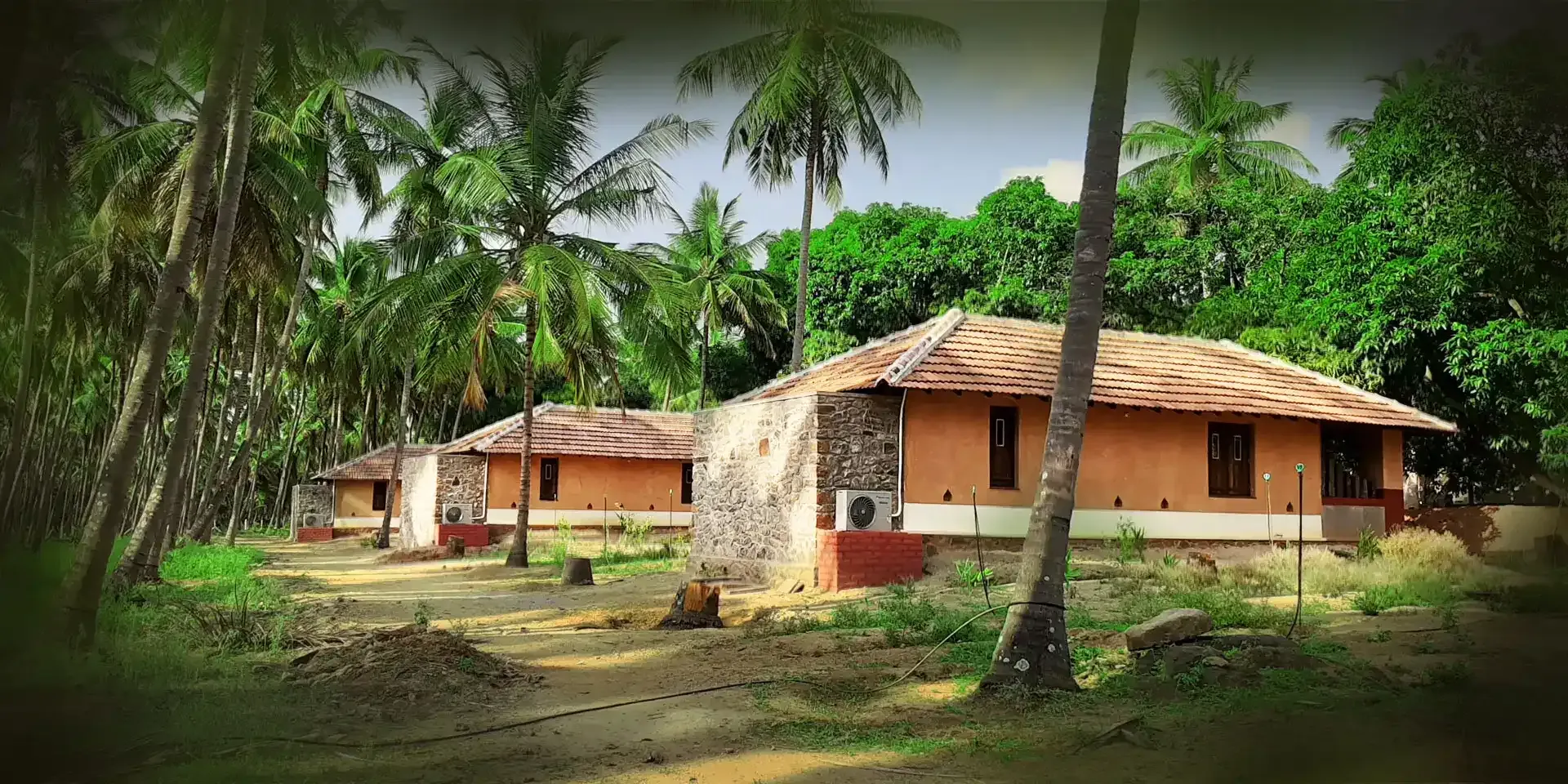 deluxe cottages for families at sethumadai, pollachi, coimbatore from "Down to Earth" Farmstay by Laksem